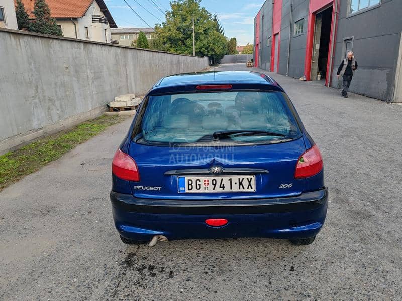 Peugeot 206 