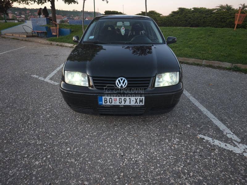 Volkswagen Bora 1.6 16v tng/kuka Volkswagen Bora 1.6 16v tng/kuka