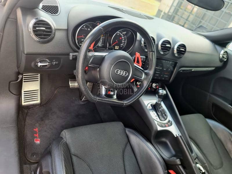 Audi TT 2.0 S LINE QUATTRO