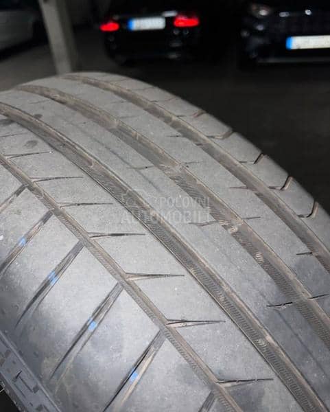 Vredestein 225/45 R19 Letnja
