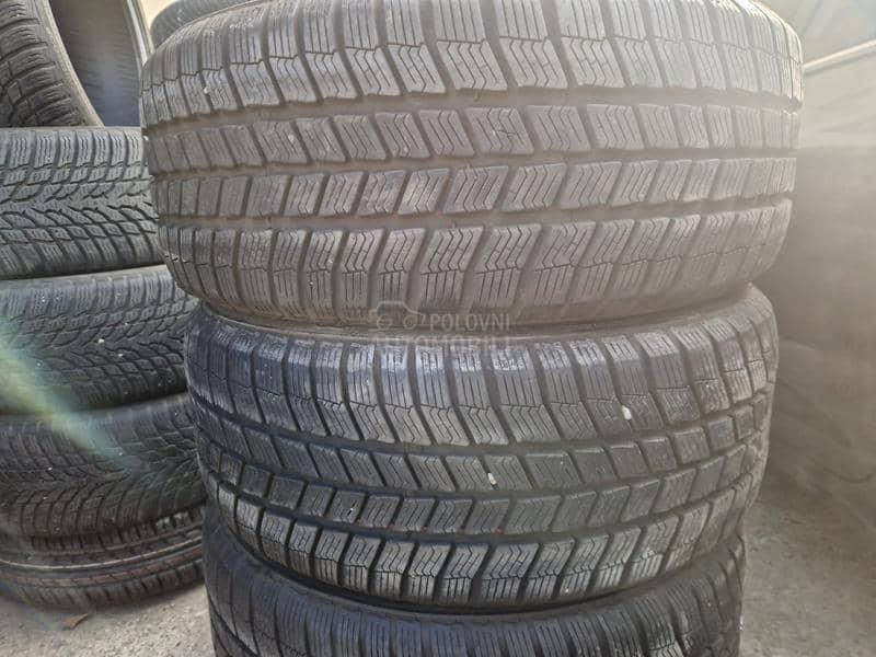 Barum 215/55 R16 Zimska