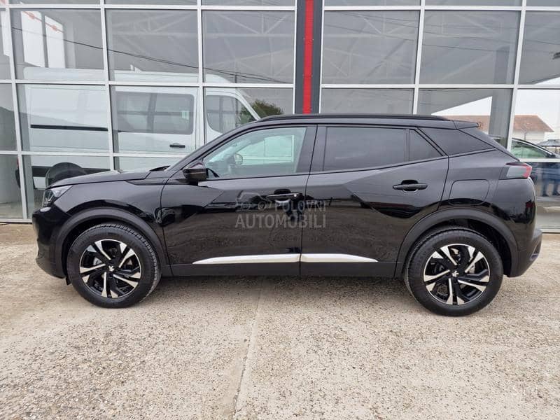 Peugeot 2008 1.2 PURETECH ALLURE