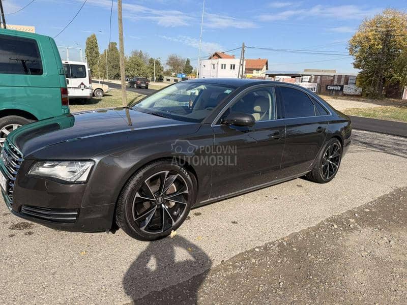 Audi A8 