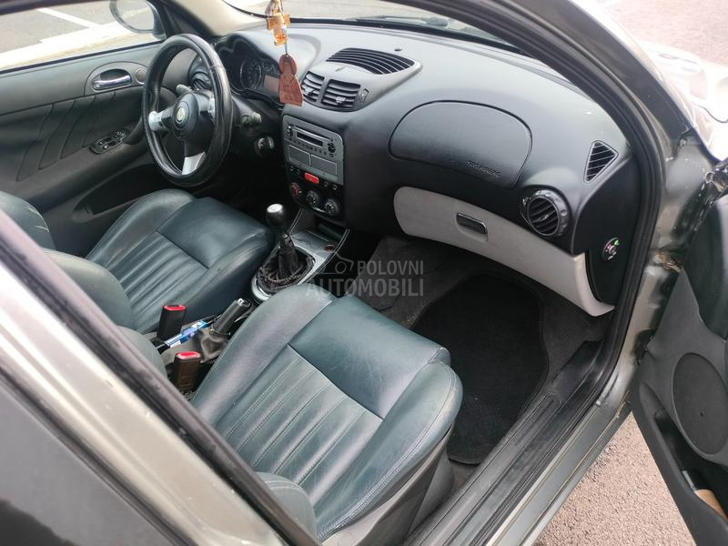 Alfa Romeo 147 1.9 JTD
