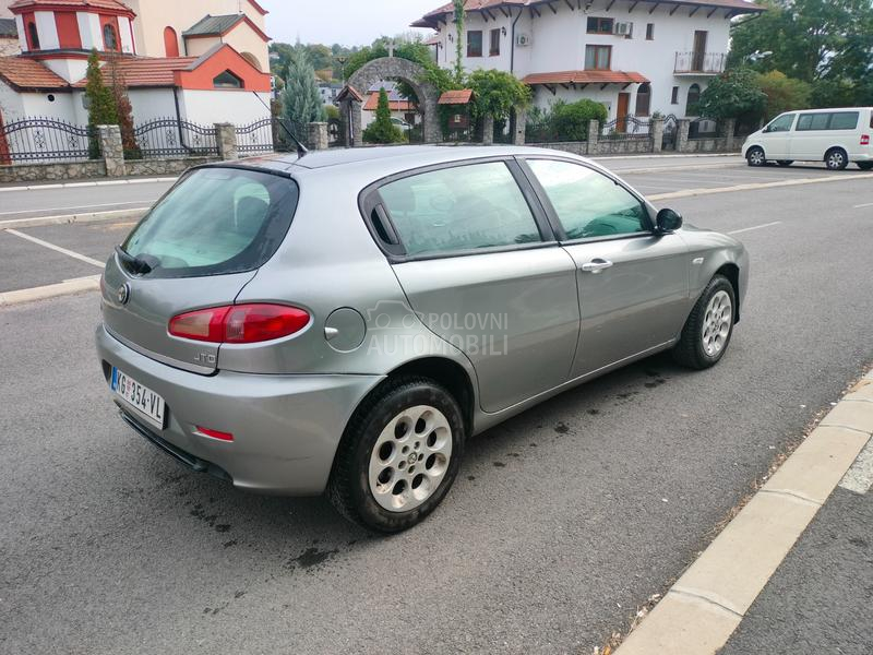 Alfa Romeo 147 1.9 JTD