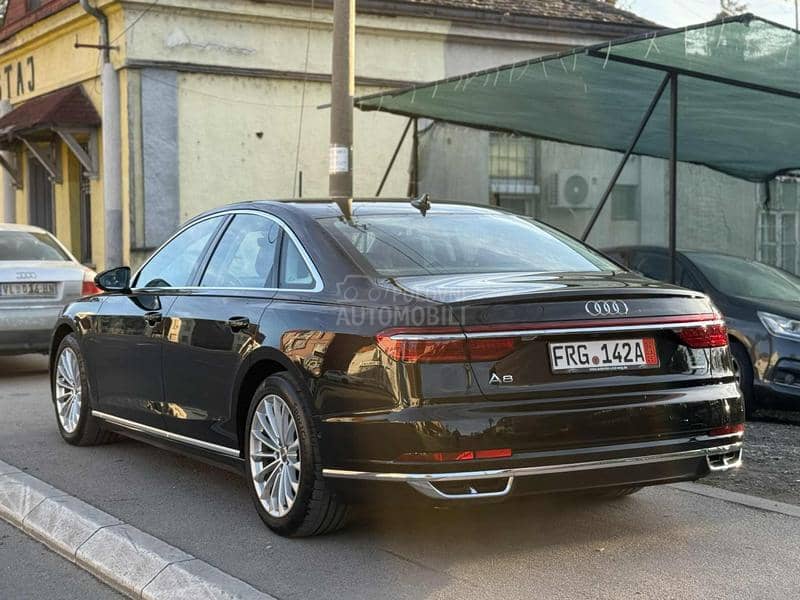 Audi A8 3.0 50 hibrid