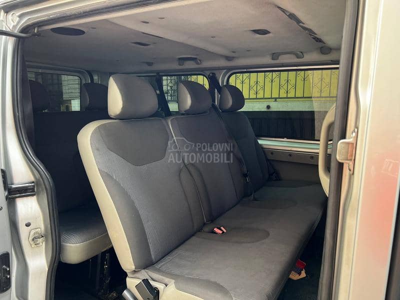 Opel Vivaro 2.5 cdti