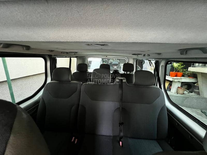 Opel Vivaro 2.5 cdti