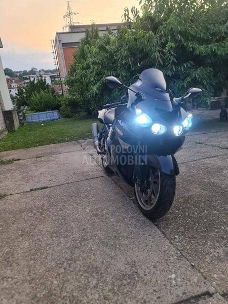 Kawasaki Zzr 1400
