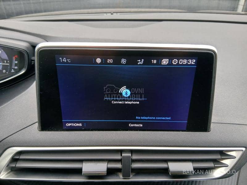 Peugeot 3008 1.5 REZERVISAN