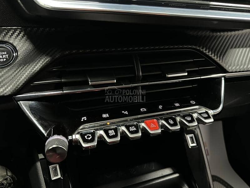 Peugeot 208 1.2 ALLURE VIRTUAL