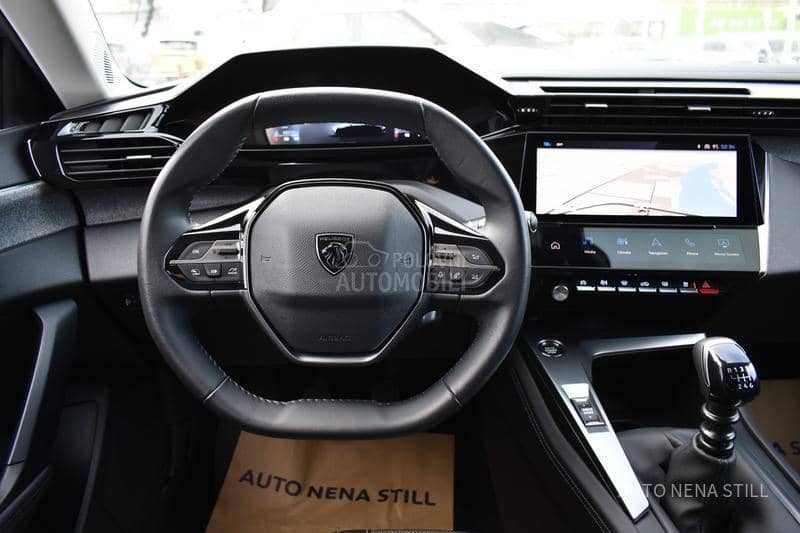 Peugeot 308 Allure Pack 1.2 MT