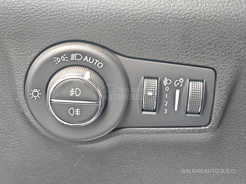 Jeep Compass 1.3/NAV/AUT/37.249