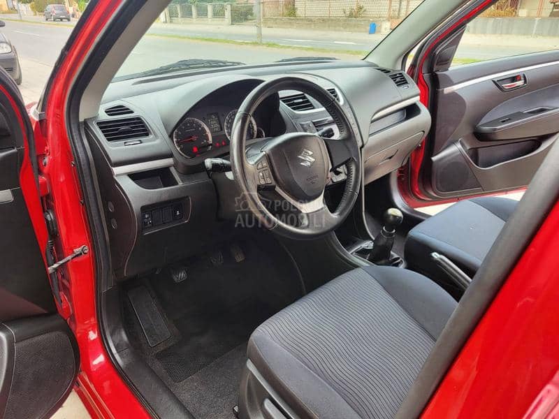 Suzuki Swift 1.2 4x4 NOVO ch Suzuki Swift 1.2 4x4 NOVO ch