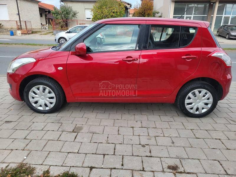Suzuki Swift 1.2 4x4 NOVO ch Suzuki Swift 1.2 4x4 NOVO ch