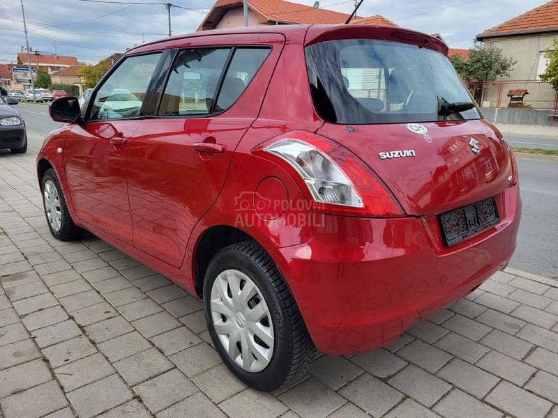 Suzuki Swift 1.2 4x4 NOVO ch Suzuki Swift 1.2 4x4 NOVO ch