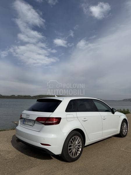 Audi A3 SPORTBACK 1.6