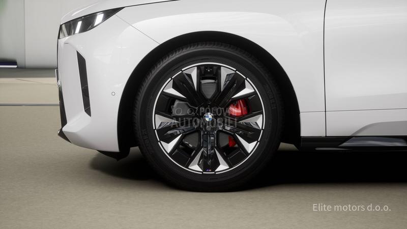 BMW iX xDrive45
