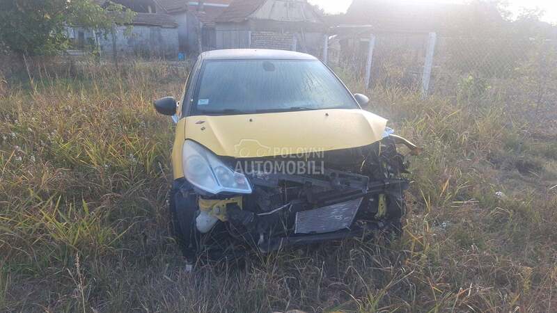Citroen DS3 2012. god. -  kompletan auto u delovima