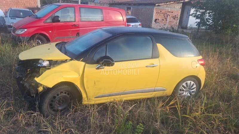 Citroen DS3 2012. god. -  kompletan auto u delovima