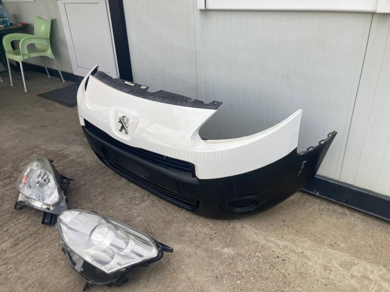 prednj branik partner