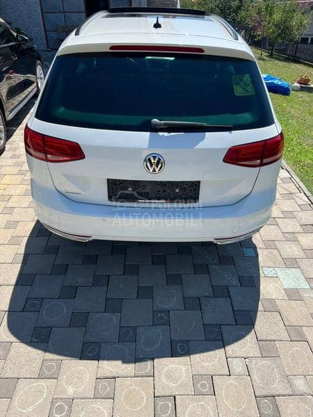 Volkswagen Passat B8 1.6TDI VIRTUAL/PANO