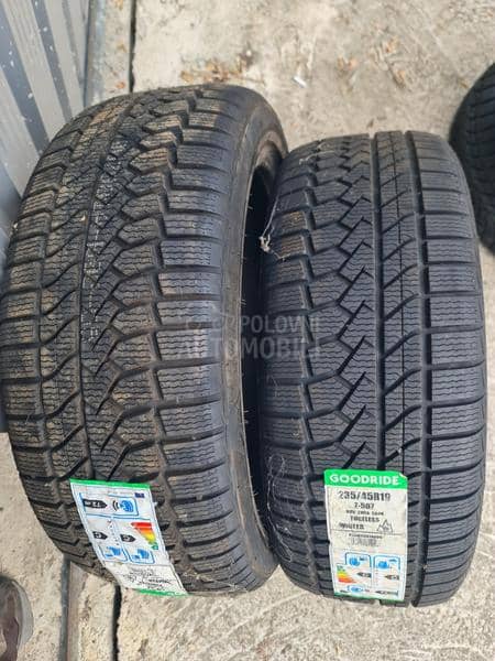 Goodride 235/45 R19 Zimska