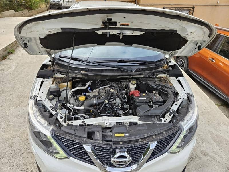 Nissan Qashqai  Nissan Qashqai