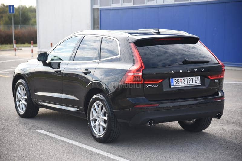 Volvo XC60 2.0 D4 MOMENTUM PRO