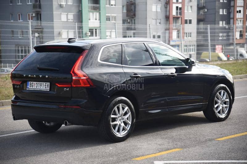 Volvo XC60 2.0 D4 MOMENTUM PRO