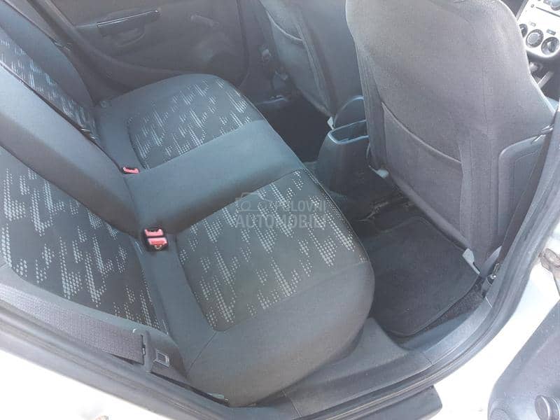 Opel Corsa D 1.2i usluzni oglas