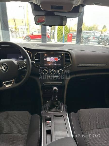 Renault Megane Equilibre TCe 140