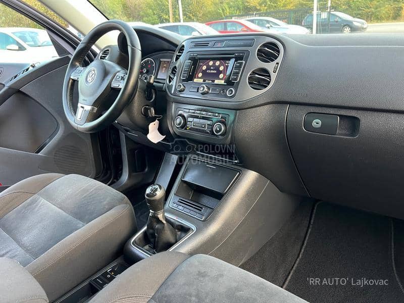 Volkswagen Tiguan 2.0TDI 4x4 HROM Volkswagen Tiguan 2.0TDI 4x4 HROM