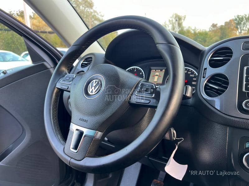 Volkswagen Tiguan 2.0TDI 4x4 HROM Volkswagen Tiguan 2.0TDI 4x4 HROM