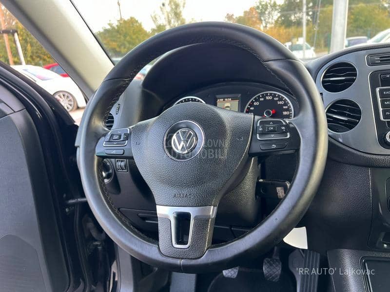Volkswagen Tiguan 2.0TDI 4x4 HROM Volkswagen Tiguan 2.0TDI 4x4 HROM