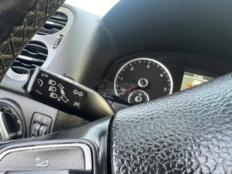 Volkswagen Tiguan 2.0TDI 4x4 HROM Volkswagen Tiguan 2.0TDI 4x4 HROM