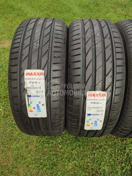 Maxxis 255/55 R19 Letnja
