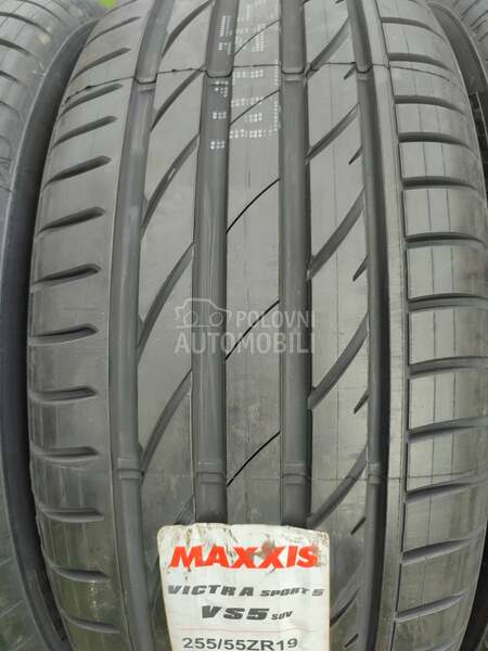 Maxxis 255/55 R19 Letnja