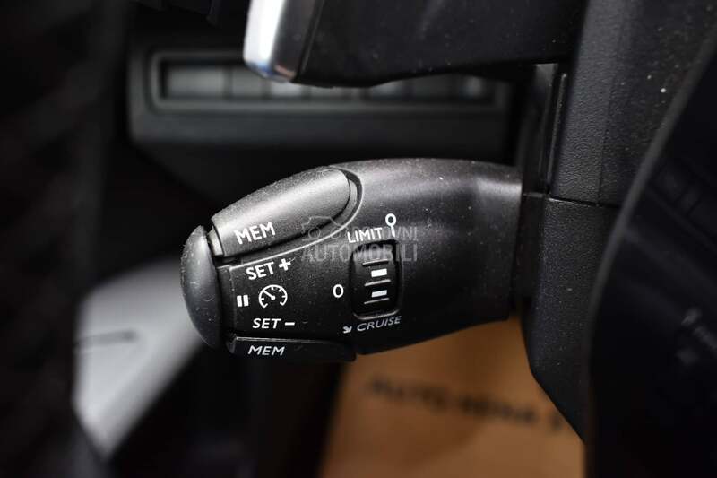 Peugeot 3008 1.5 Hdi Allure AT