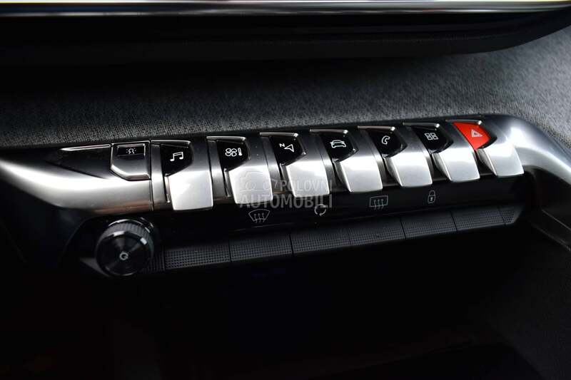 Peugeot 3008 1.5 Hdi Allure AT