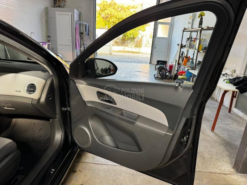 Chevrolet Cruze 1.6 O D L I C A N