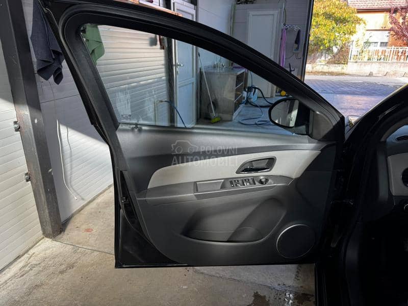 Chevrolet Cruze 1.6 O D L I C A N