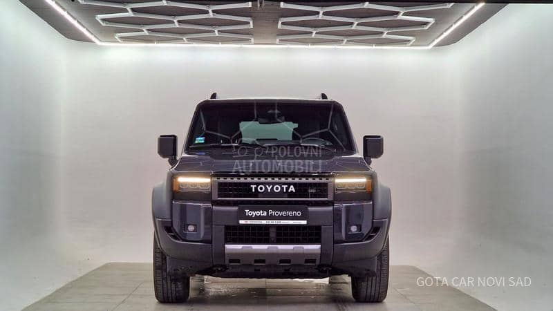Toyota Land Cruiser PREMIUM