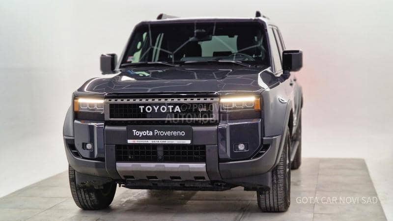 Toyota Land Cruiser PREMIUM