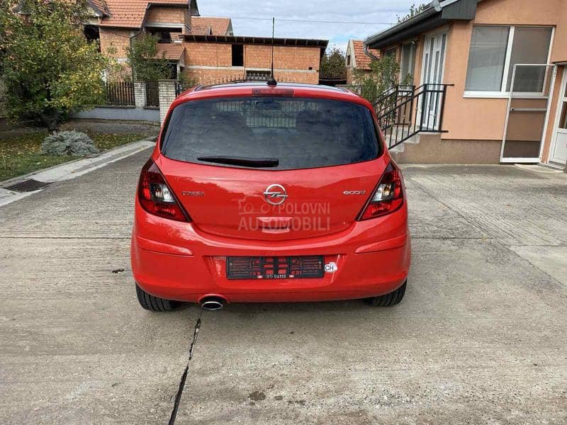 Opel Corsa D 1.4 CH