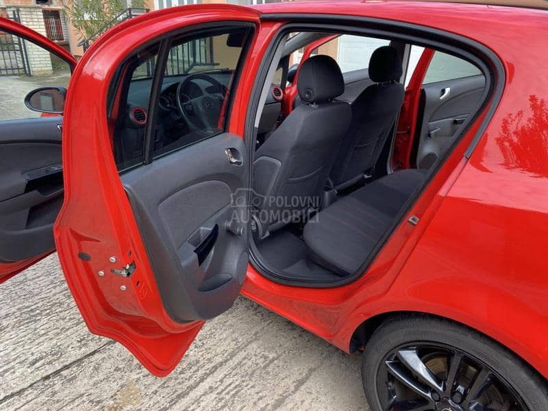 Opel Corsa D 1.4 CH