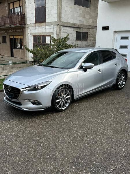 Mazda 3 2.0i Sport