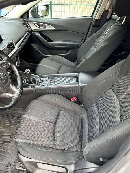 Mazda 3 2.0i Sport