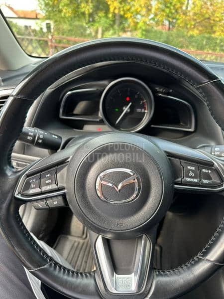 Mazda 3 2.0i Sport