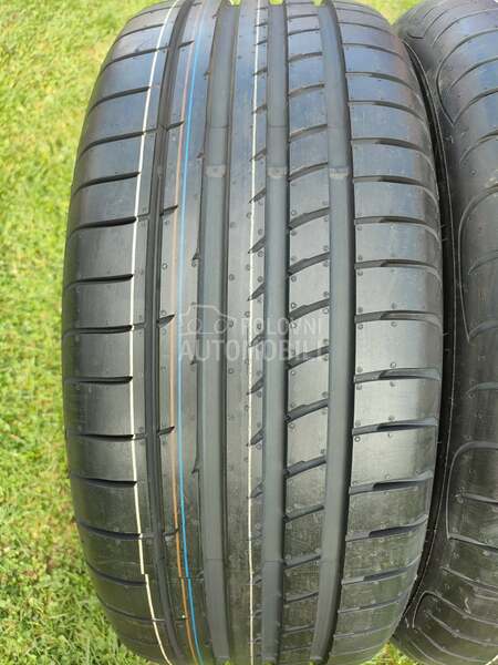 Goodyear 255/55 R19 Letnja